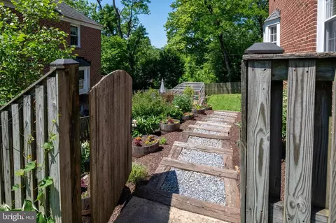 Exterior - 128 Stanmore Rd, Baltimore, MD 21212 photo 13 of 19