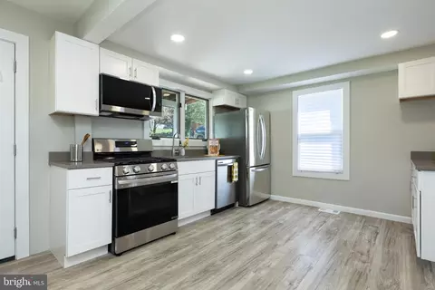Kitchen - 2407 Hammonds Ferry Rd, Halethorpe, MD 21227 photo 1 of 3