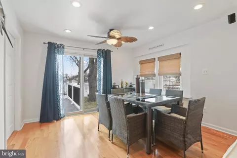 Dining - 7613 S Bend Rd, Dundalk, MD 21222 photo 2 of 4