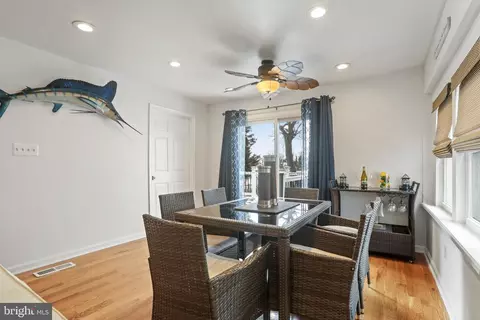 Dining - 7613 S Bend Rd, Dundalk, MD 21222 photo 1 of 4