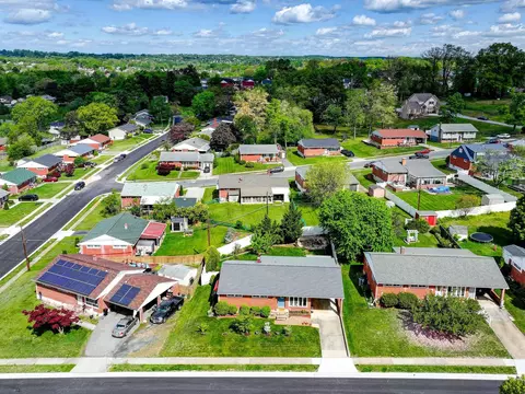 View/Area - 8416 Avery Rd, Rosedale, MD 21237 photo 3 of 5