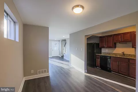 Entry Way - 7853 Saint Gregory Dr, Dundalk, MD 21222 photo 6 of 9