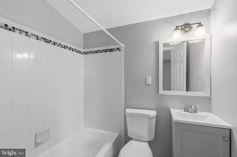 Bath - 5907 Queen Anne St, Baltimore, MD 21207 photo 1 of 2