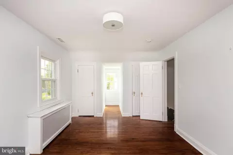 Entry Way - 710 Regester Ave, Baltimore, MD 21212 photo 4 of 4