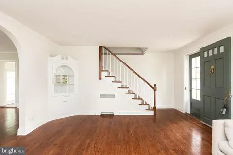 Entry Way - 710 Regester Ave, Baltimore, MD 21212 photo 1 of 4