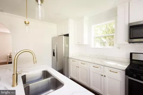 Other - 710 Regester Ave, Baltimore, MD 21212 photo 4 of 11