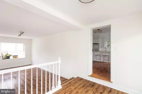 Entry Way - 710 Regester Ave, Baltimore, MD 21212 photo 3 of 4