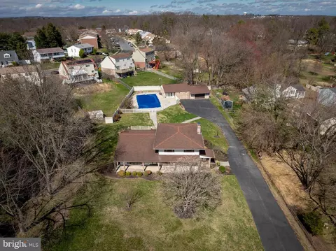 View/Area - 5030 Silver Spring Rd, Perry Hall, MD 21128 photo 6 of 14