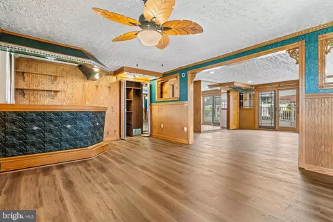 Living - 5030 Silver Spring Rd, Perry Hall, MD 21128 photo 10 of 15