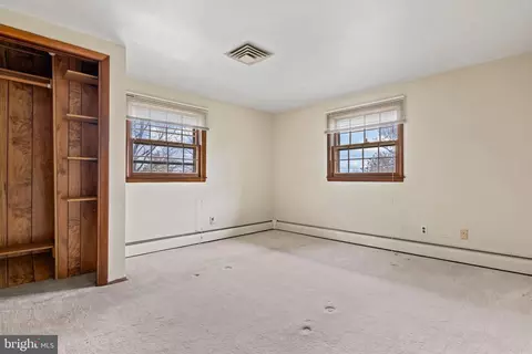 Bedroom - 5030 Silver Spring Rd, Perry Hall, MD 21128 photo 6 of 8