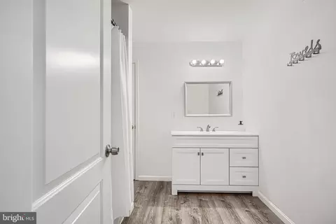 2524 Sycamore Ave, Sparrows Point, MD 21219 photo 19