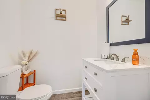 2524 Sycamore Ave, Sparrows Point, MD 21219 photo 12