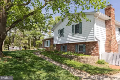 Exterior - 17605 Grace Rd, Hampstead, MD 21074 photo 7 of 8