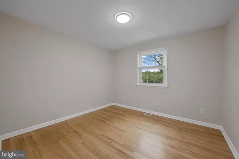 Bedroom - 14009 Blenheim Rd N, Phoenix, MD 21131 photo 8 of 9