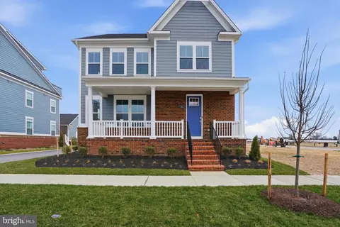 603 Harrington St, Middle River, MD 21220