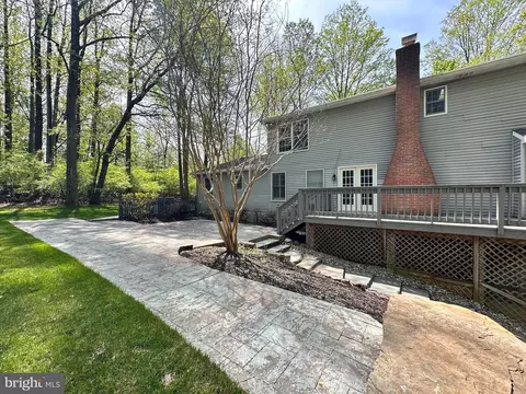 Exterior - 13 Constantine Dr, Phoenix, MD 21131 photo 4 of 13