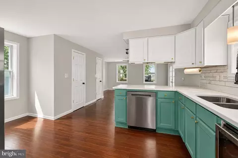 Kitchen - 1406 Walnut Ave, Baltimore, MD 21209 photo 1 of 4