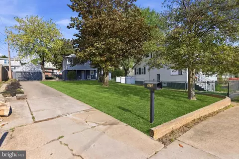Exterior - 525 45th St, Baltimore, MD 21224 photo 4 of 5