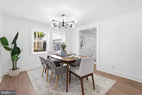 Dining - 525 45th St, Baltimore, MD 21224 photo 2 of 3