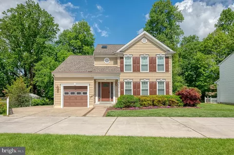 9003 Gardenia Rd, Nottingham, MD 21236