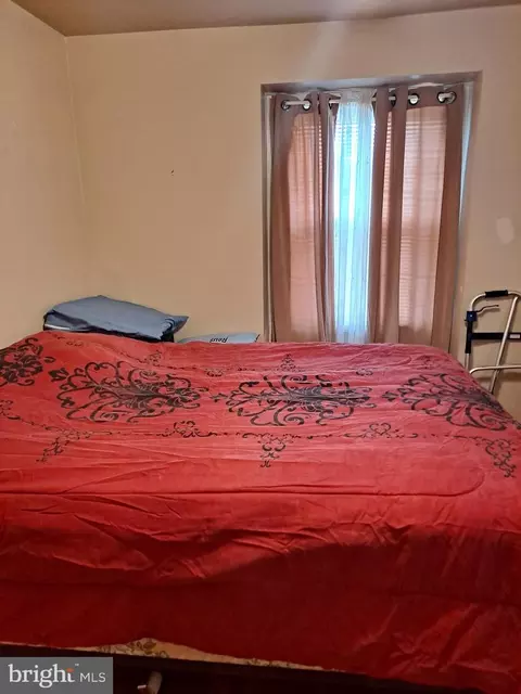 Bedroom - 5663 Whitby Rd, Baltimore, MD 21206 photo 2 of 7