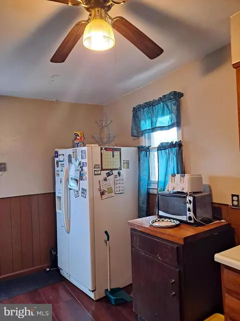 Kitchen - 5663 Whitby Rd, Baltimore, MD 21206 photo 5 of 5