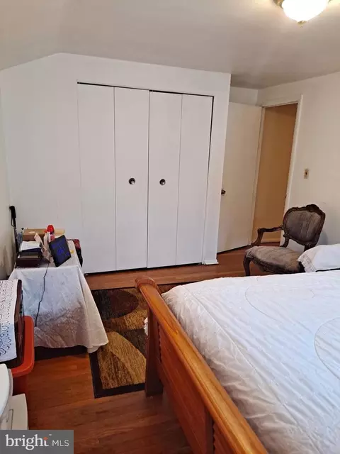 Bedroom - 5663 Whitby Rd, Baltimore, MD 21206 photo 5 of 7