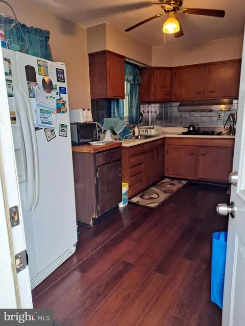 Kitchen - 5663 Whitby Rd, Baltimore, MD 21206 photo 2 of 5