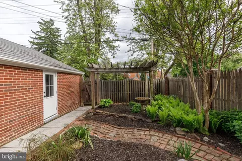 Exterior - 47 Dunkirk Rd, Baltimore, MD 21212 photo 7 of 11