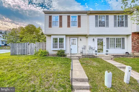 Exterior - 2 Chelmsford Ct, Middle River, MD 21220 photo 1 of 4