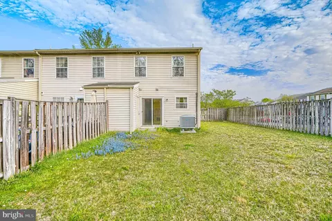 Exterior - 2 Chelmsford Ct, Middle River, MD 21220 photo 2 of 4
