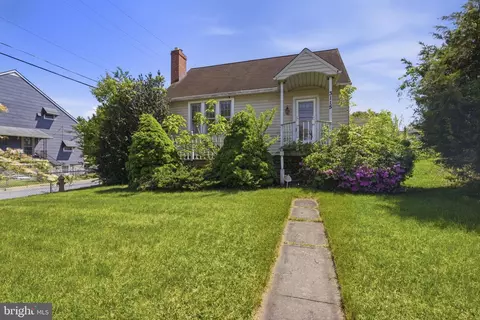 3115 Putty Hill Ave, Parkville, MD 21234