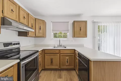 Kitchen - 4069 Rustico Rd, Middle River, MD 21220 photo 3 of 3