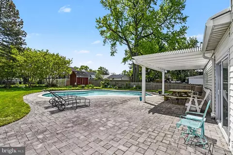 Exterior - 2513 Maple Rd, Sparrows Point, MD 21219 photo 4 of 6
