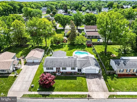 View/Area - 2513 Maple Rd, Sparrows Point, MD 21219 photo 4 of 5