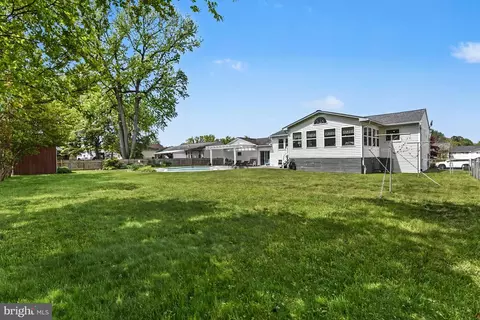 Exterior - 2513 Maple Rd, Sparrows Point, MD 21219 photo 6 of 6