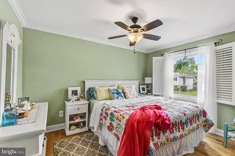 Bedroom - 2513 Maple Rd, Sparrows Point, MD 21219 photo 3 of 4