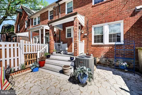 Exterior - 425 Murdock Rd, Baltimore, MD 21212 photo 6 of 9