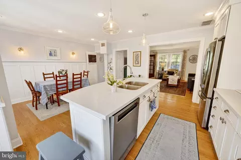 Kitchen - 425 Murdock Rd, Baltimore, MD 21212 photo 4 of 8