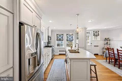 Kitchen - 425 Murdock Rd, Baltimore, MD 21212 photo 6 of 8