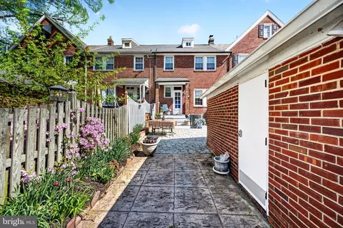 Exterior - 425 Murdock Rd, Baltimore, MD 21212 photo 7 of 9