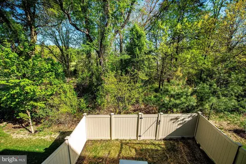 Exterior - 6334 Islington St, Middle River, MD 21220 photo 10 of 11
