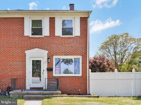 8425 Kings Ridge Rd, Parkville, MD 21234