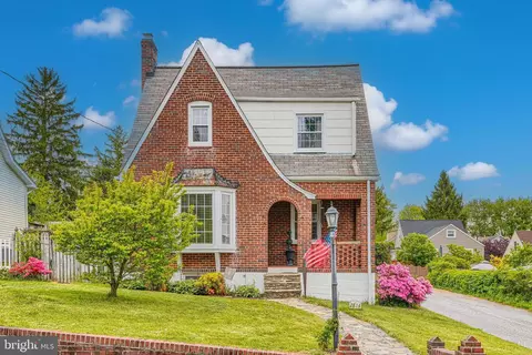 2814 Oakcrest Ave, Parkville, MD 21234
