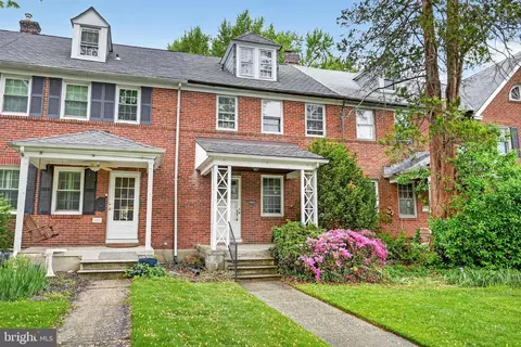 Exterior - 124 Dunkirk Rd, Baltimore, MD 21212 photo 7 of 8