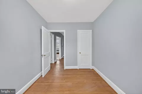 Bedroom - 124 Dunkirk Rd, Baltimore, MD 21212 photo 6 of 9