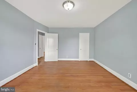 Bedroom - 124 Dunkirk Rd, Baltimore, MD 21212 photo 3 of 9