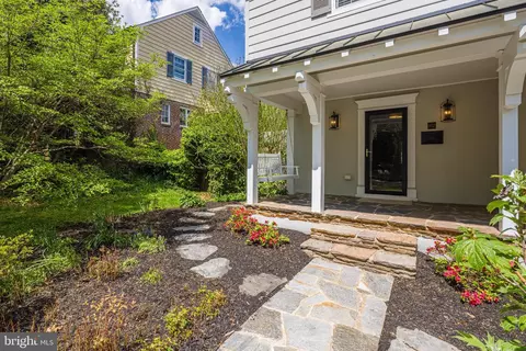 Exterior - 902 Kingston Rd, Baltimore, MD 21212 photo 2 of 19
