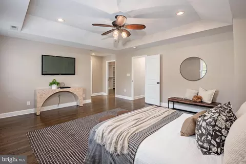 Other - 902 Kingston Rd, Baltimore, MD 21212 photo 6 of 11
