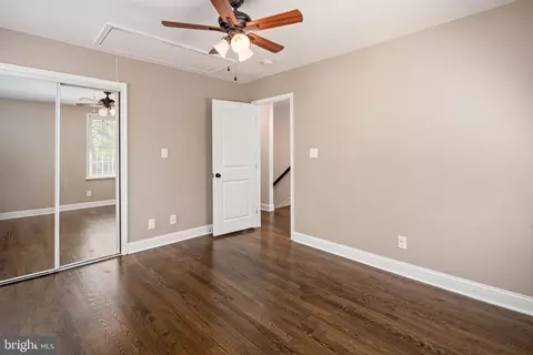 Bedroom - 902 Kingston Rd, Baltimore, MD 21212 photo 3 of 6